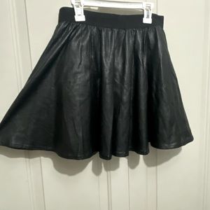 Silence + Noise Pleather Skirt Black